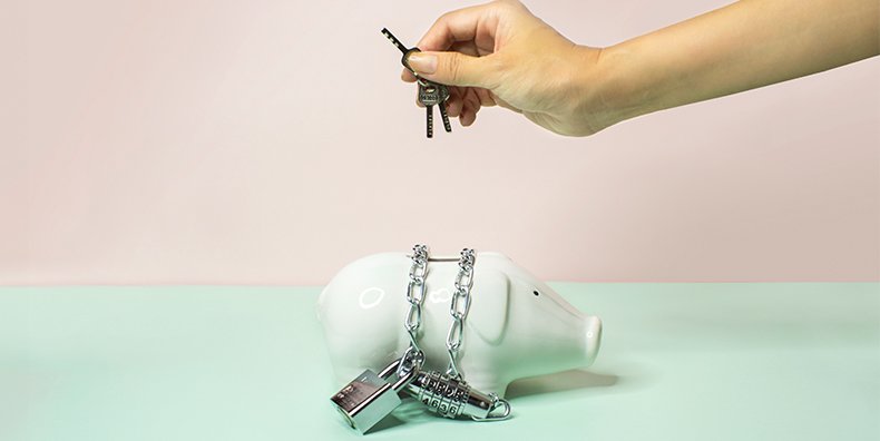 How to Stop Impulsive Spending During Bipolar Mania or Hypomania