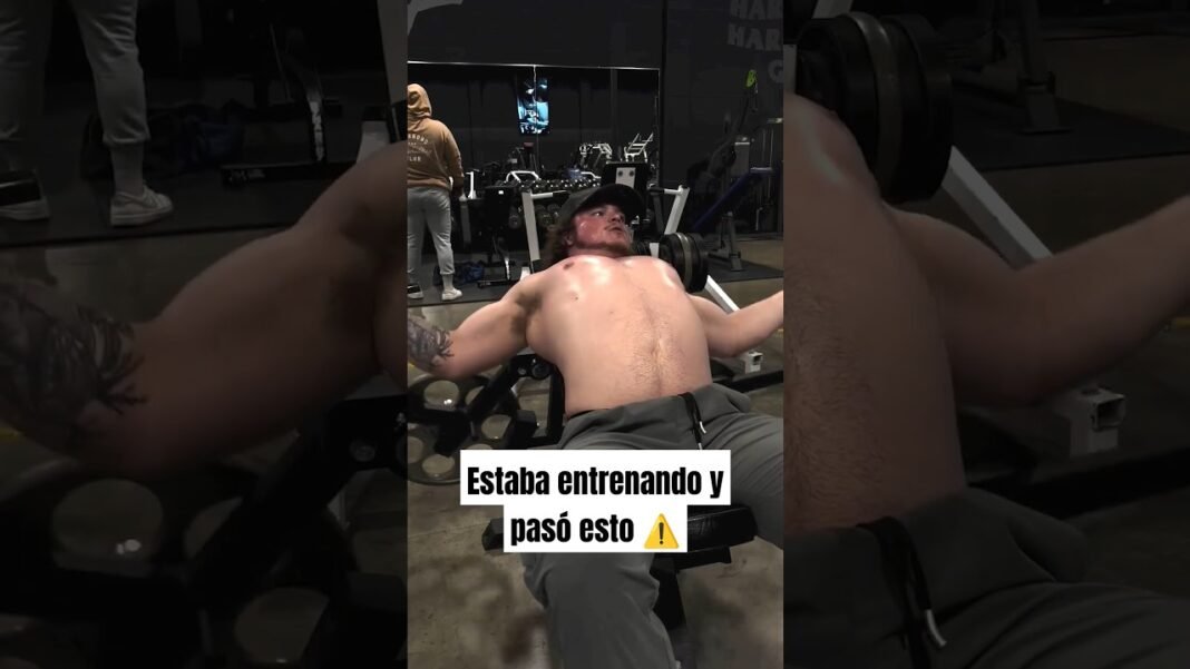 Estaba en el gym y pasó esto #gym #fitness #bodybuilding #entrenador