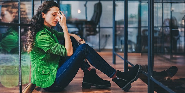 Managing Bipolar at Work: 5 Tips for Reducing Stress