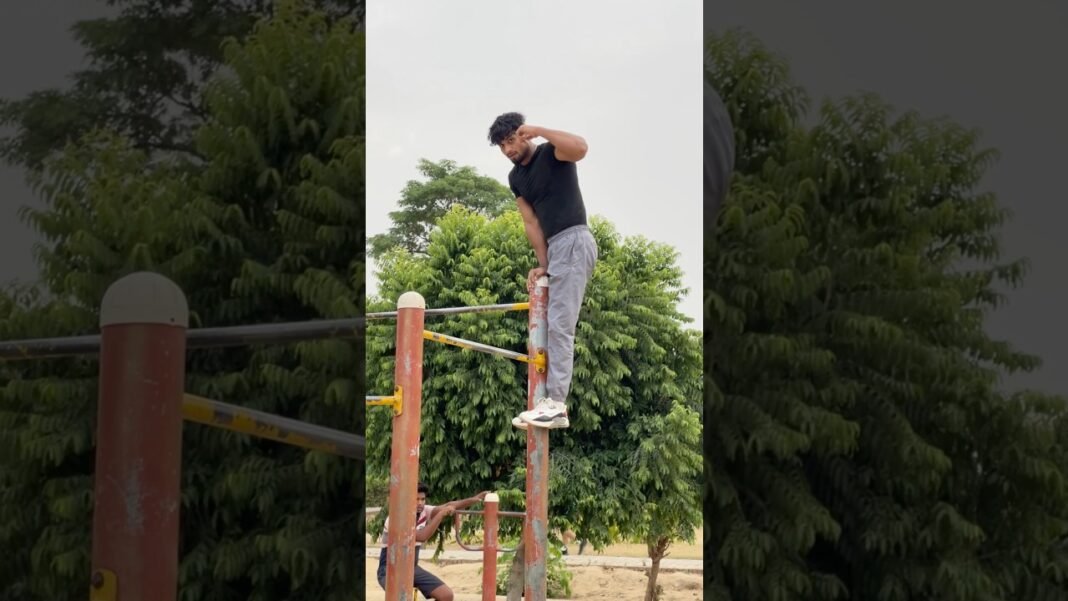 World hardest Muscle Up😳 #calisthenics #muscleup #shorts #gym