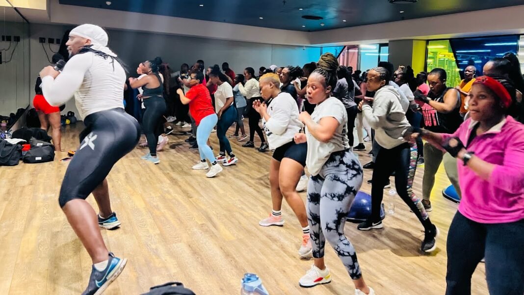 BEST workout for GLUTES, LEGS & CORE by THE KING OF SQUAT @nyawolomshini21