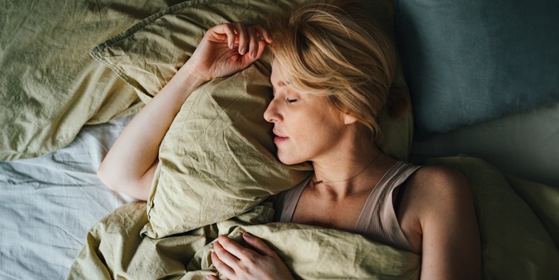 Bipolar Sleep Schedule: How Your Body Clock Affects Mood Stability